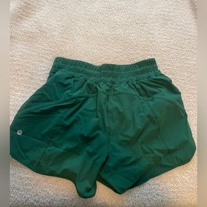 Lululemon track that short 5inch Mid rise